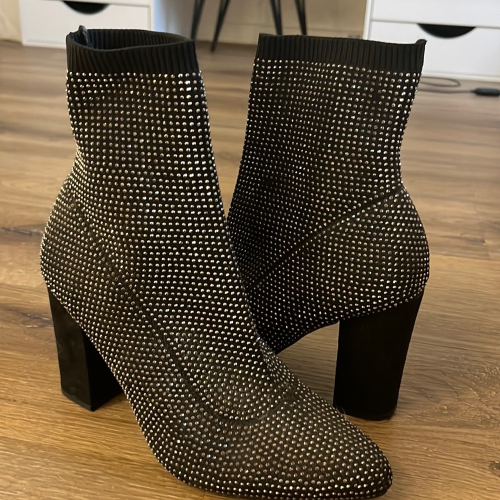 Black diamond booties. Size 7